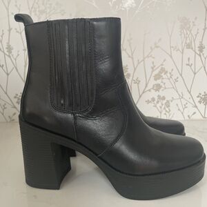 House of Harlow 1960 Hawthorne Ankle Boot Black Leather Chunky Heel‎ size 10 NWO